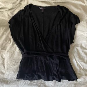 Black banana republic linen wrap top
